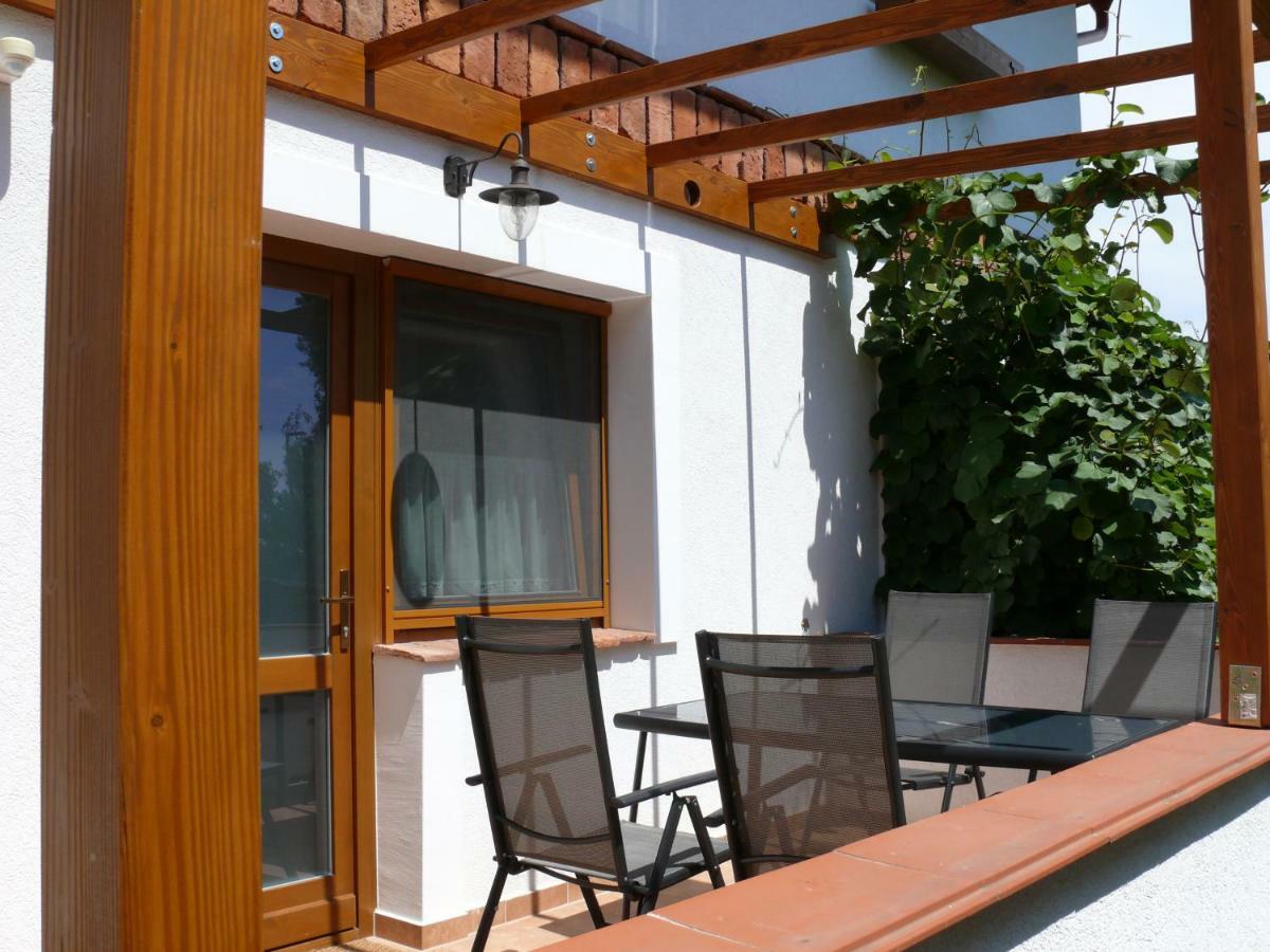 Sara Apartman Hévíz Extérieur photo